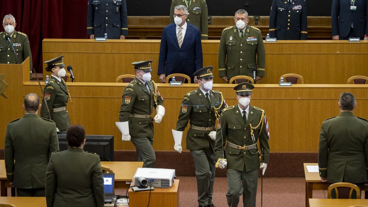 FOTO: Velitelské shromáždění české armády